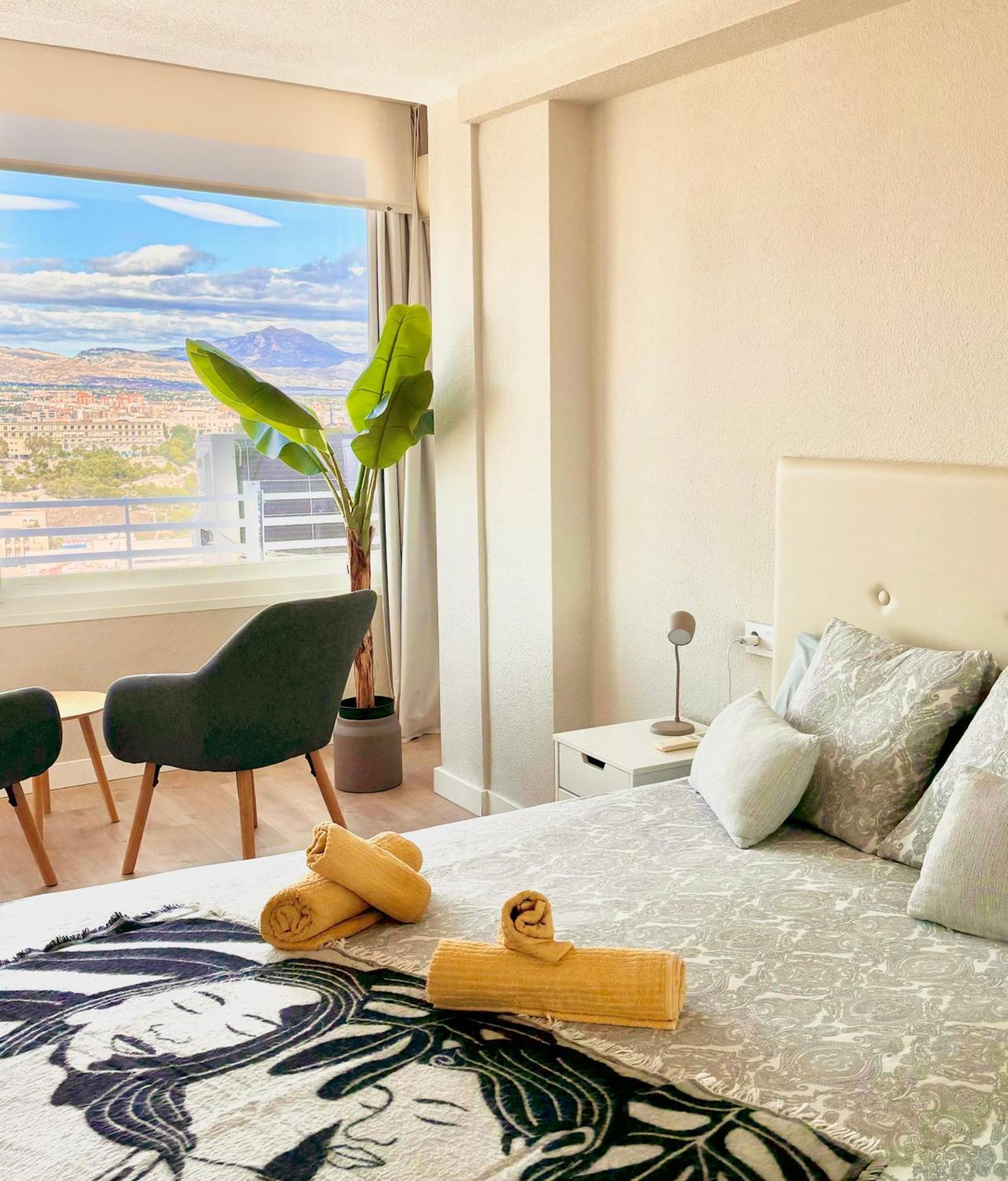 Appartement Luceros Sky à Alicante Extérieur photo